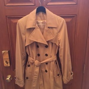 Calvin Klein, women’s trench coat, never worn